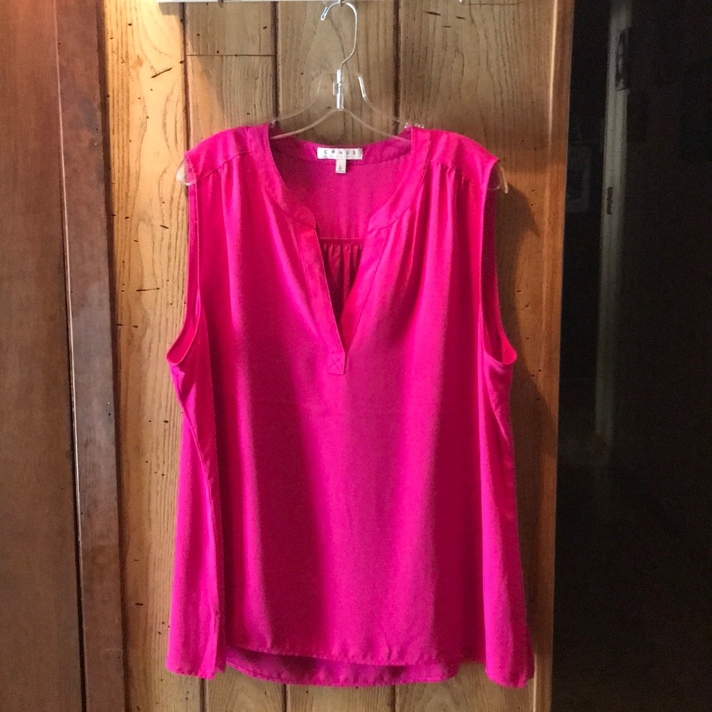 Sleeveless blouse